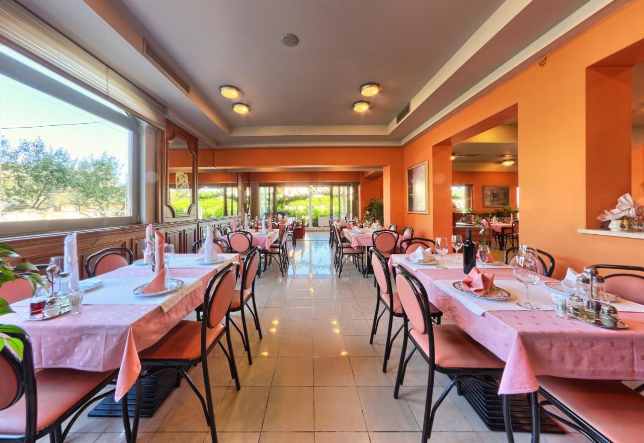 Hotel Trogirski Dvori المظهر الخارجي الصورة